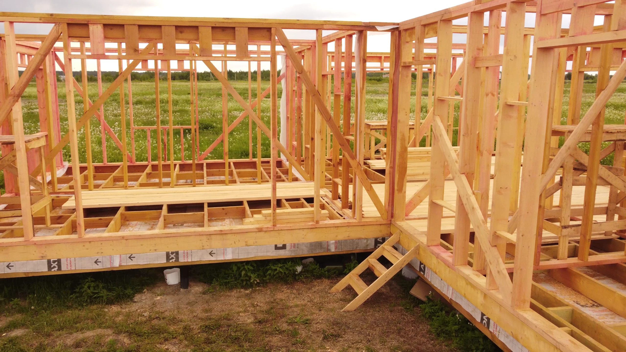 Процесс строительства - ATRIUM